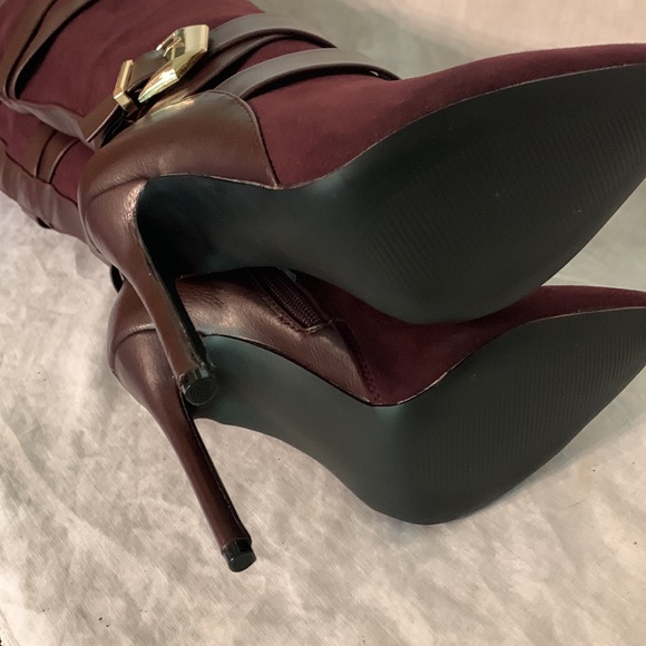 Heeled boots - Picture 7 of 7